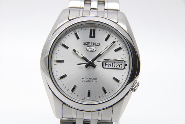 【 N MINT+ 】 Seiko 5 7S26-01V0 Day/Date Silver Dial 21 Jewels AT Watch from JAPAN